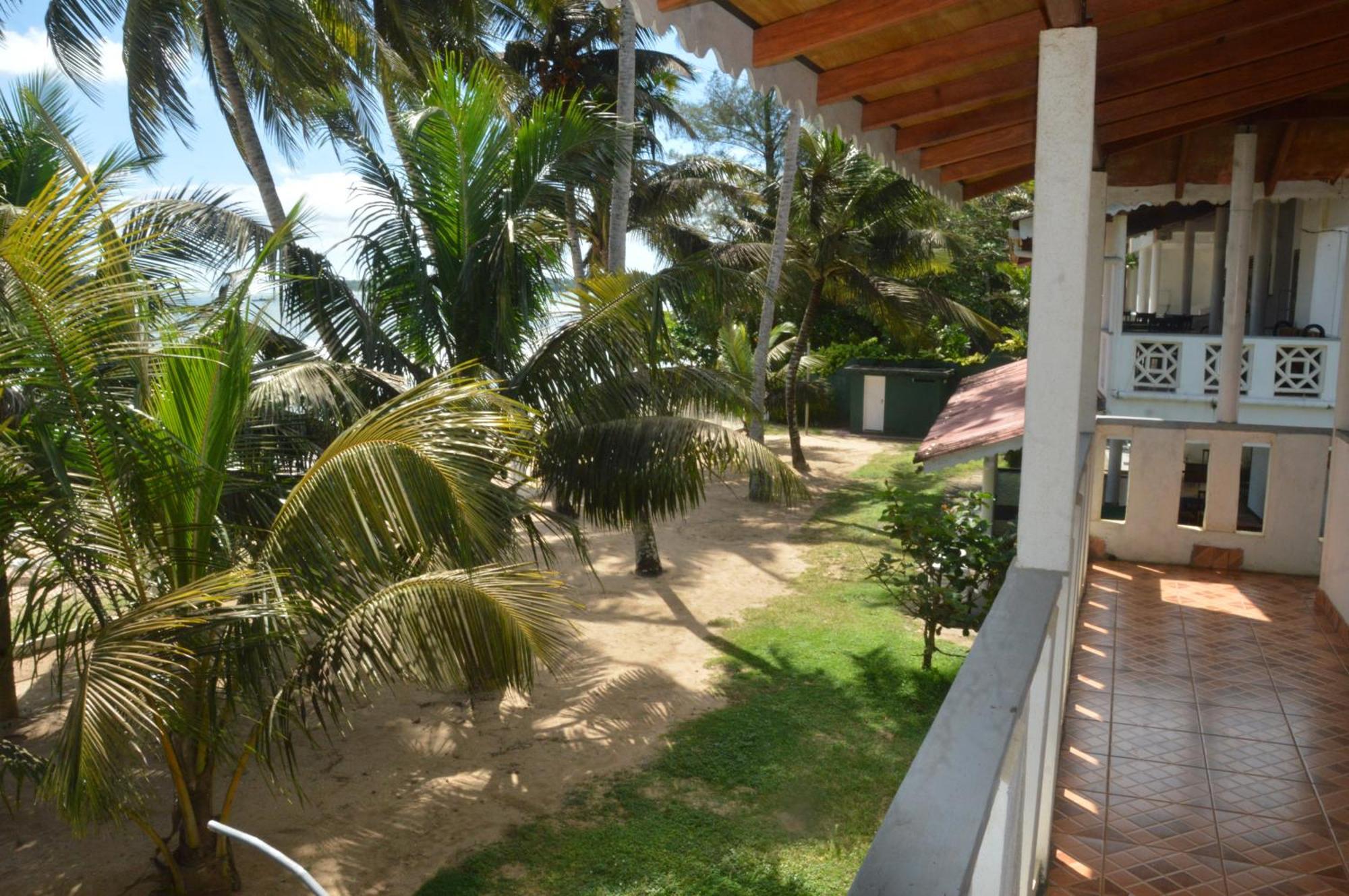 Weligama Bay View Hotel Exterior photo